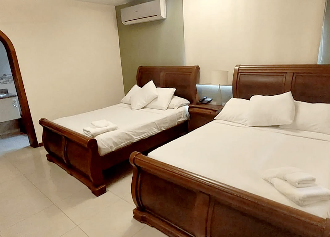 Deluxe Quadruple Room
