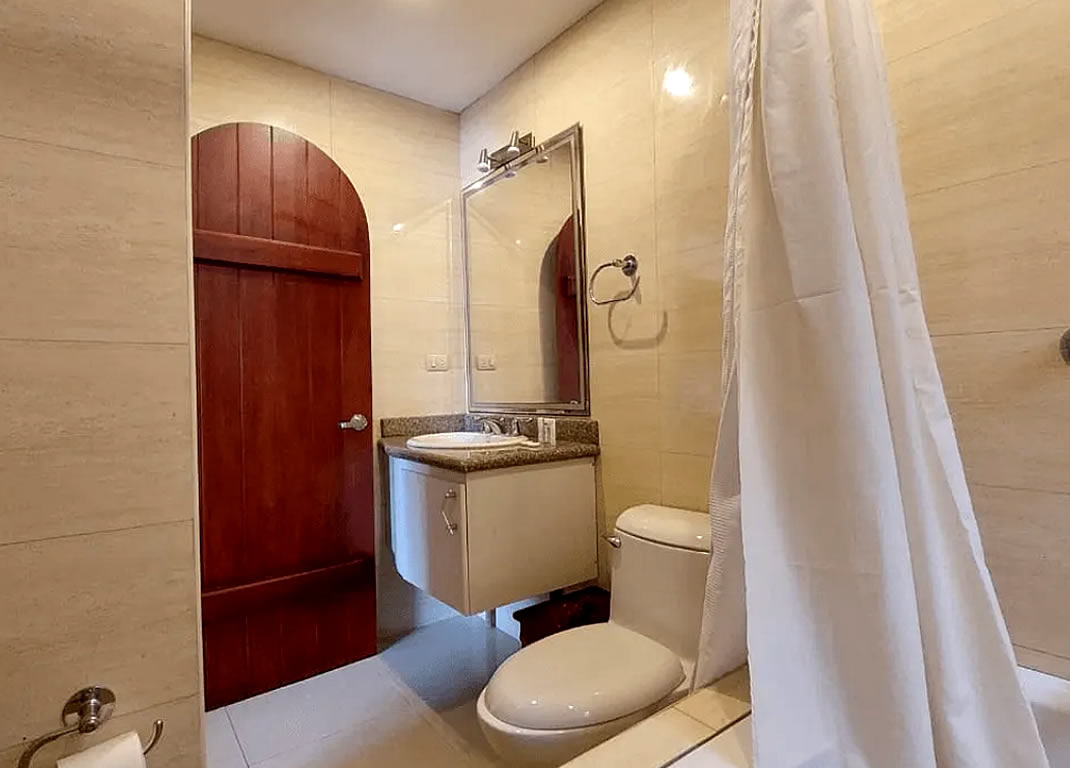 Superior King Room with Jacuzzi