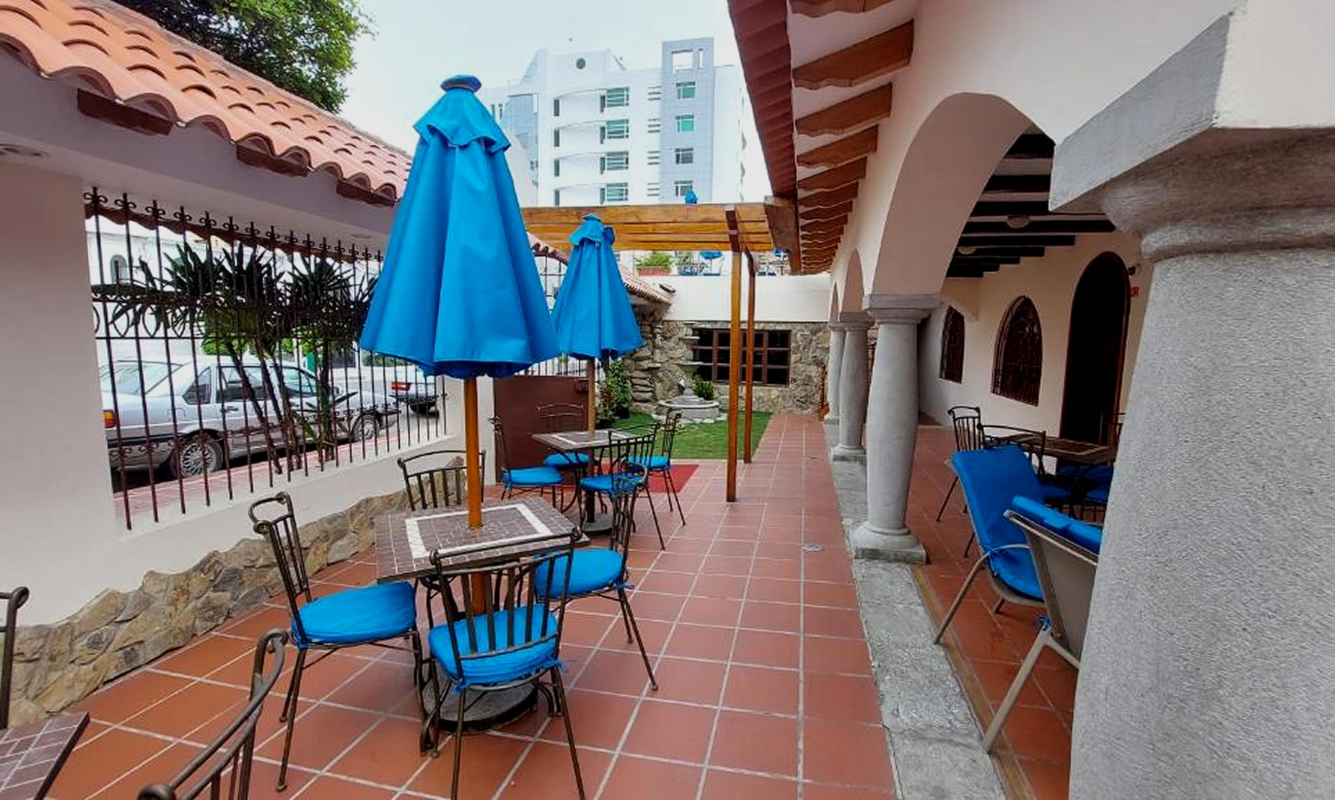 Hotel Voyager Manta